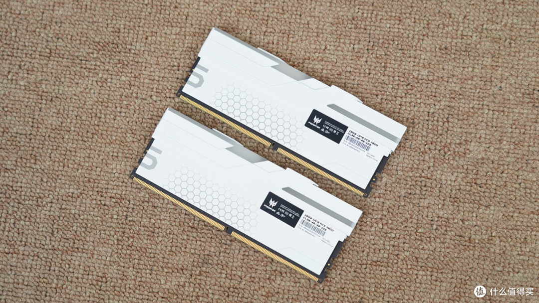 不会超频也能用的超高频内存，宏碁掠夺者 Hermes DDR5 7800 RGB体验分享