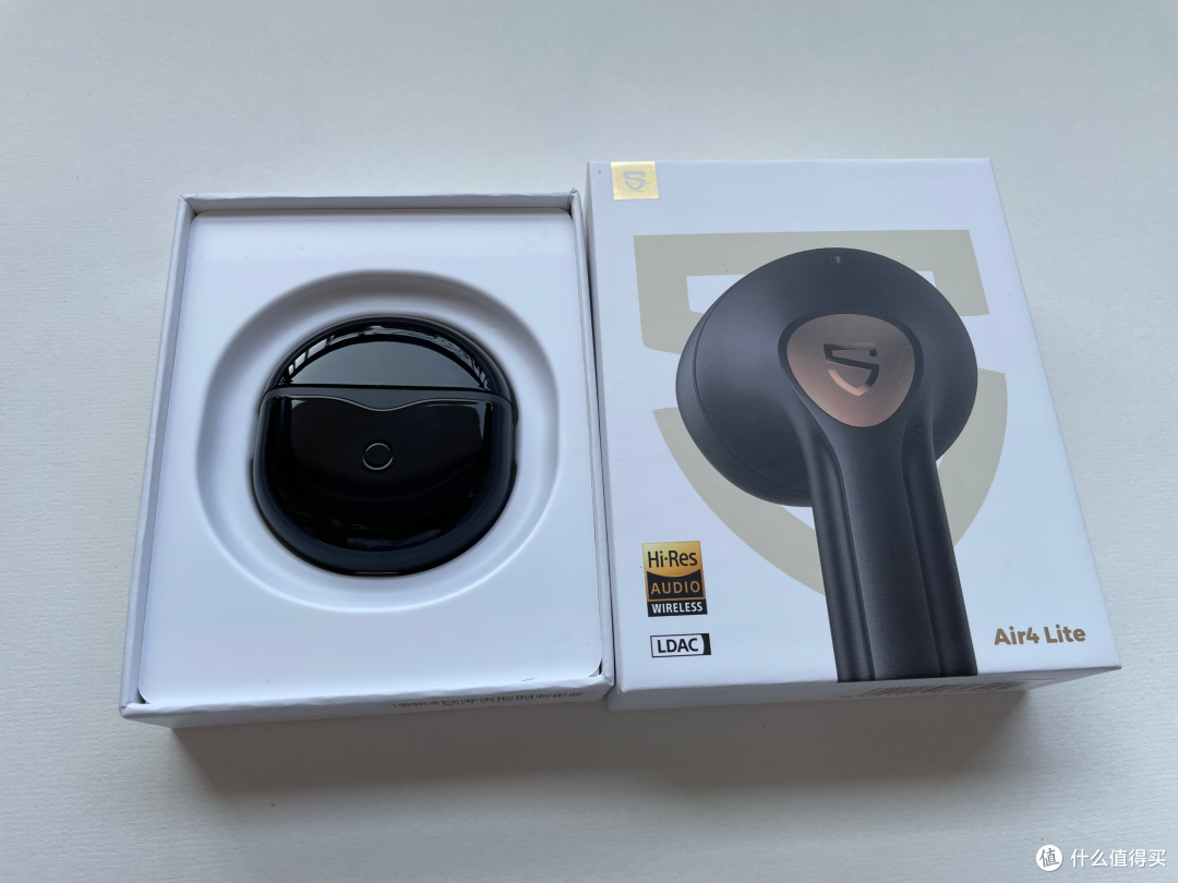 泥炭 Air4 Lite,真无线蓝牙耳机性价比首选