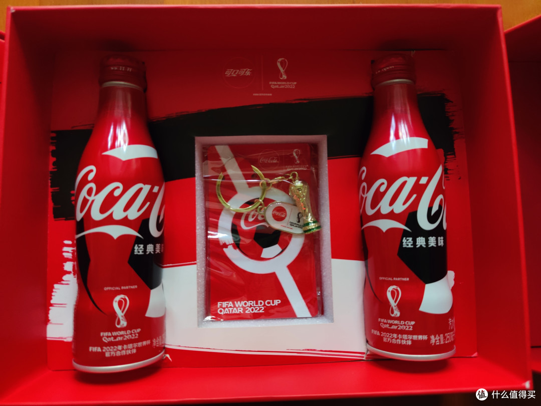 可口可乐2022FIFA世界杯定制限量礼盒开箱