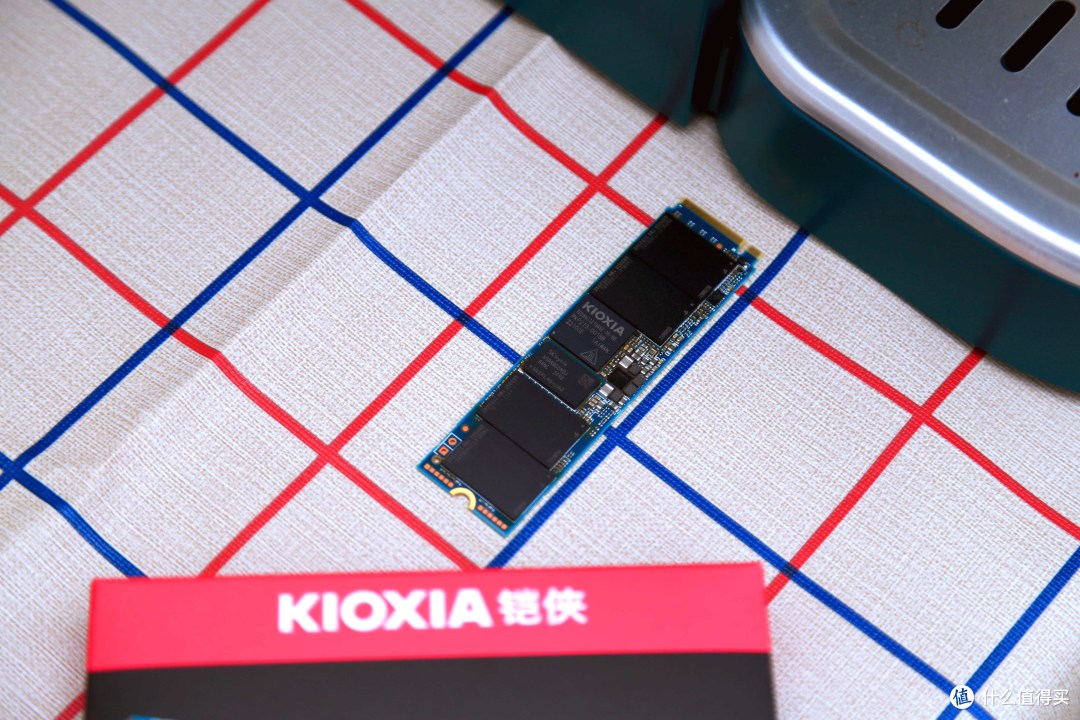 原厂颗粒+质保五年+独立缓存,铠侠SE10 1TB PCIe4.0固态硬盘入手分享