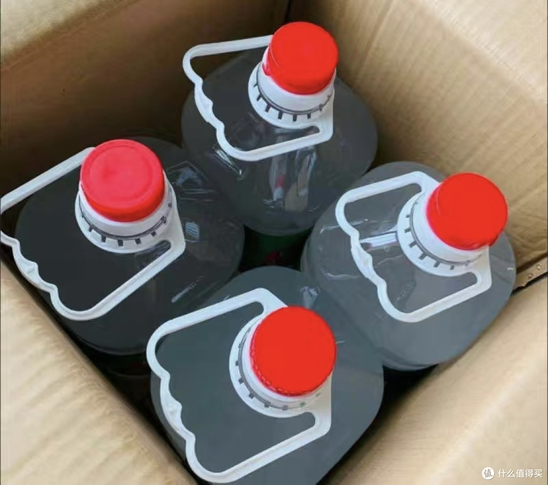 买酒时,为啥叫你“喝一口再买”?难道试喝的品质高,其他有猫腻?