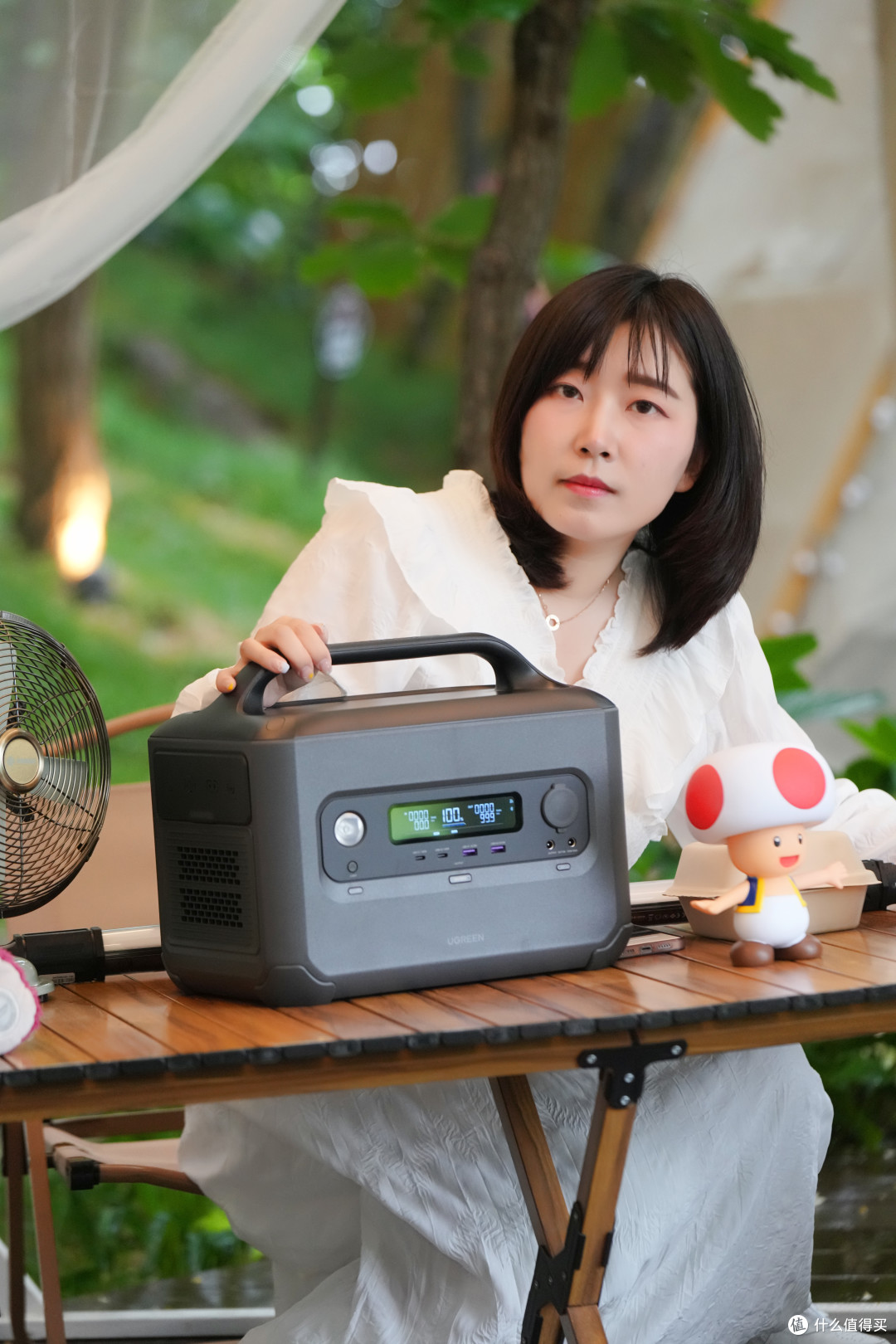 远离城市烦扰,只有微风抚平焦虑~ 让露营再无门槛!你只需要一个绿联星辰户外电源GS1200