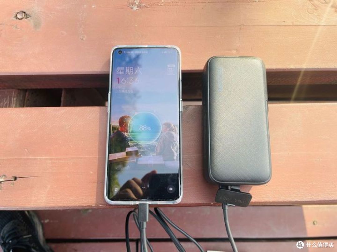 户外拍摄道具怎么选？看看泰迅全家桶，你想要的它都有