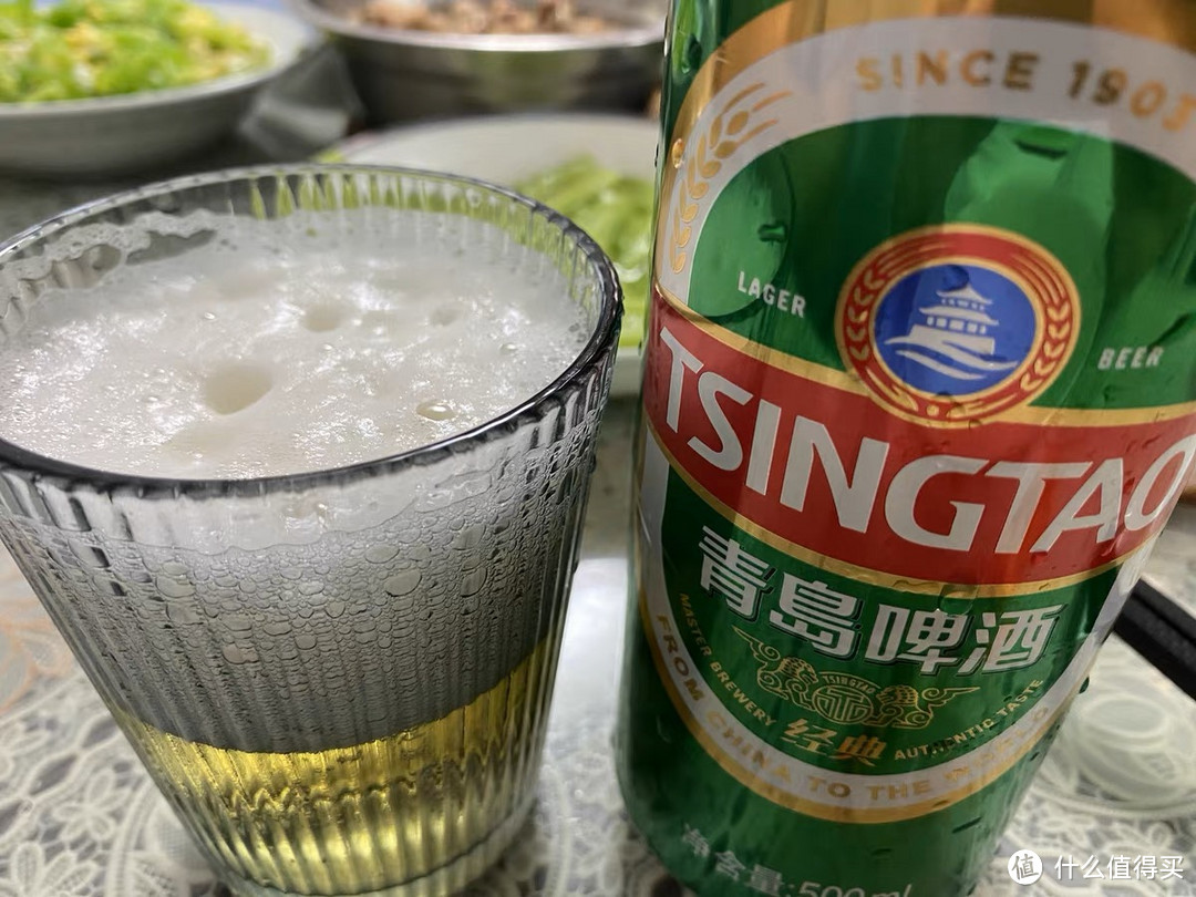 青岛啤酒：品味清新与优雅的醇香佳酿