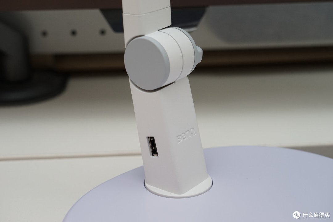 一碗水端平，儿童护眼台灯我首选明基，再入明基MindDuo 2隐藏式光源台灯