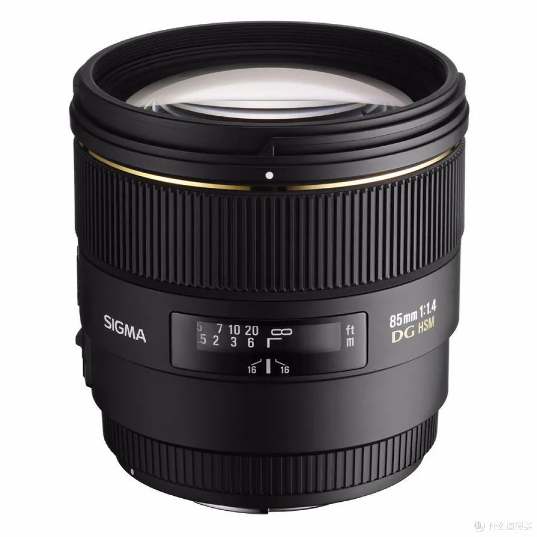 正在促销的适马85/1.4 DG DN | Art