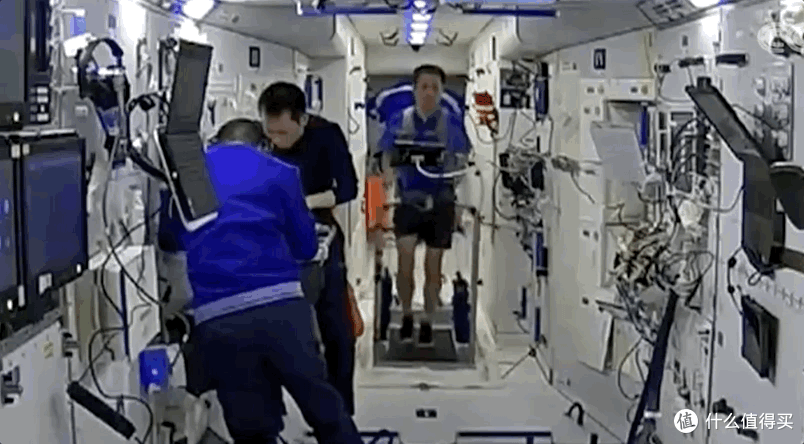 空间站“健身房”大揭秘|恭喜神舟十六号发射成功