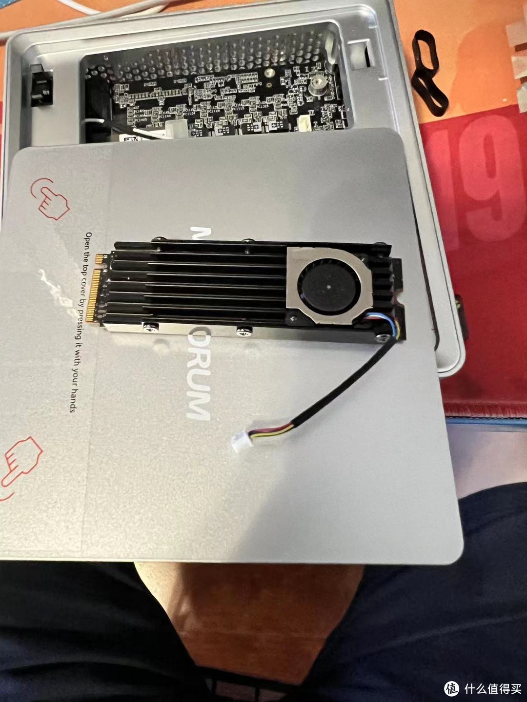 PCIe4.0的SSD硬盘，温度达到80度，怎么办？硬盘风扇你值得购买