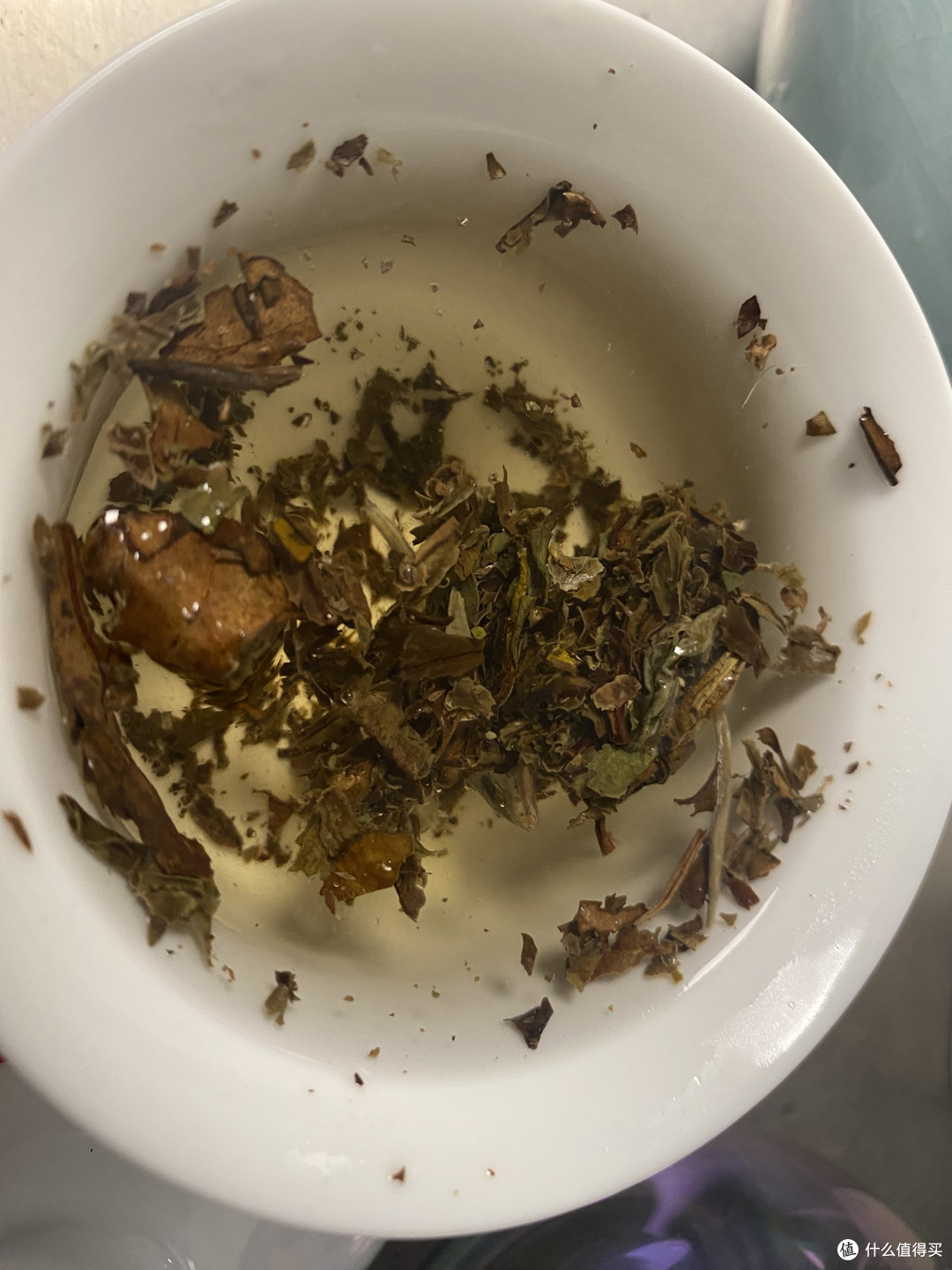 一款少见的老白茶:中茶蝴蝶白金沱