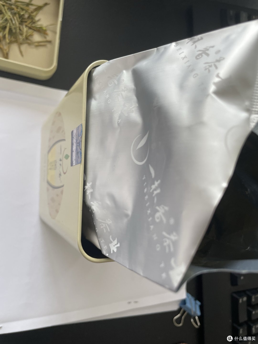 便宜又大碗的新茶，一杯香黄金芽。