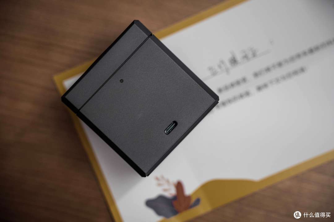 Anker 3 合 1 无线充电器上手体验报告