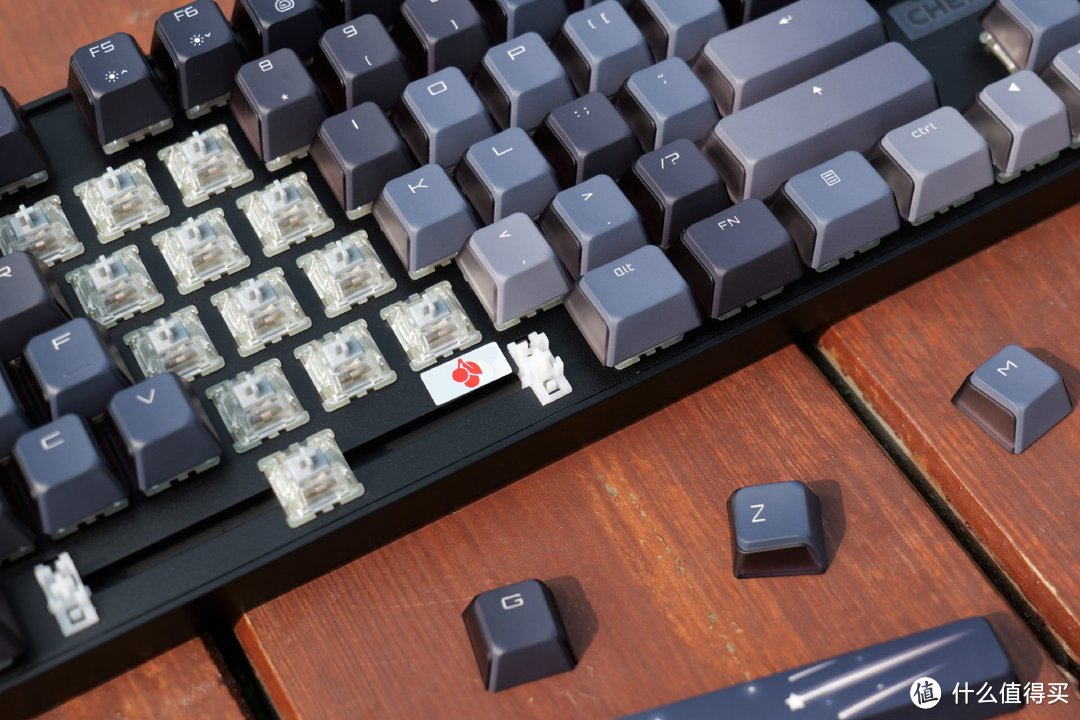 樱桃（Cherry）MX8.2 Xaga曜石-流星 三模机械键盘开箱分享