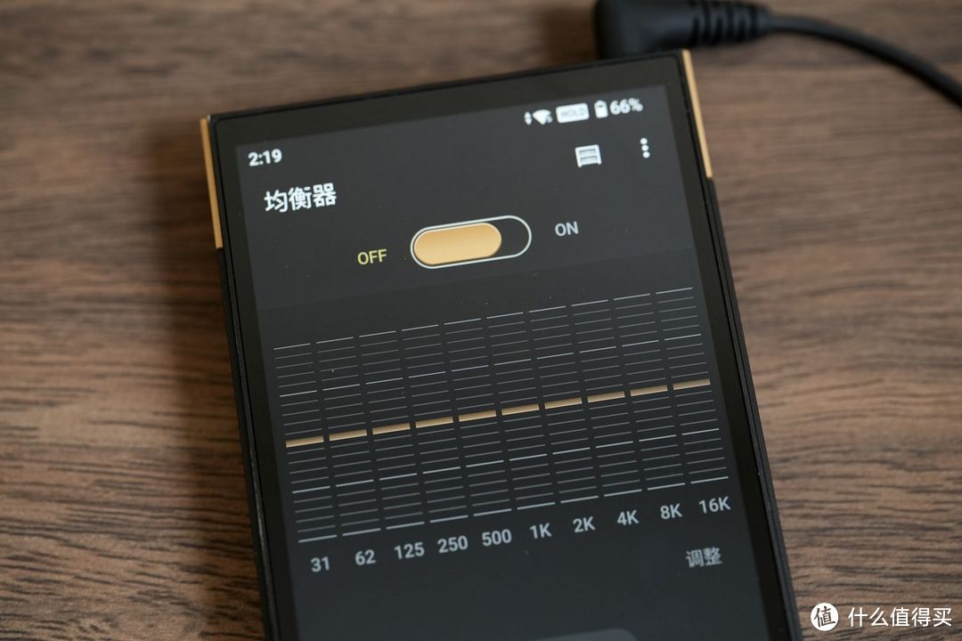 2023年了，索尼小黑砖还值得买吗？｜索尼NW- ZX707真机测评