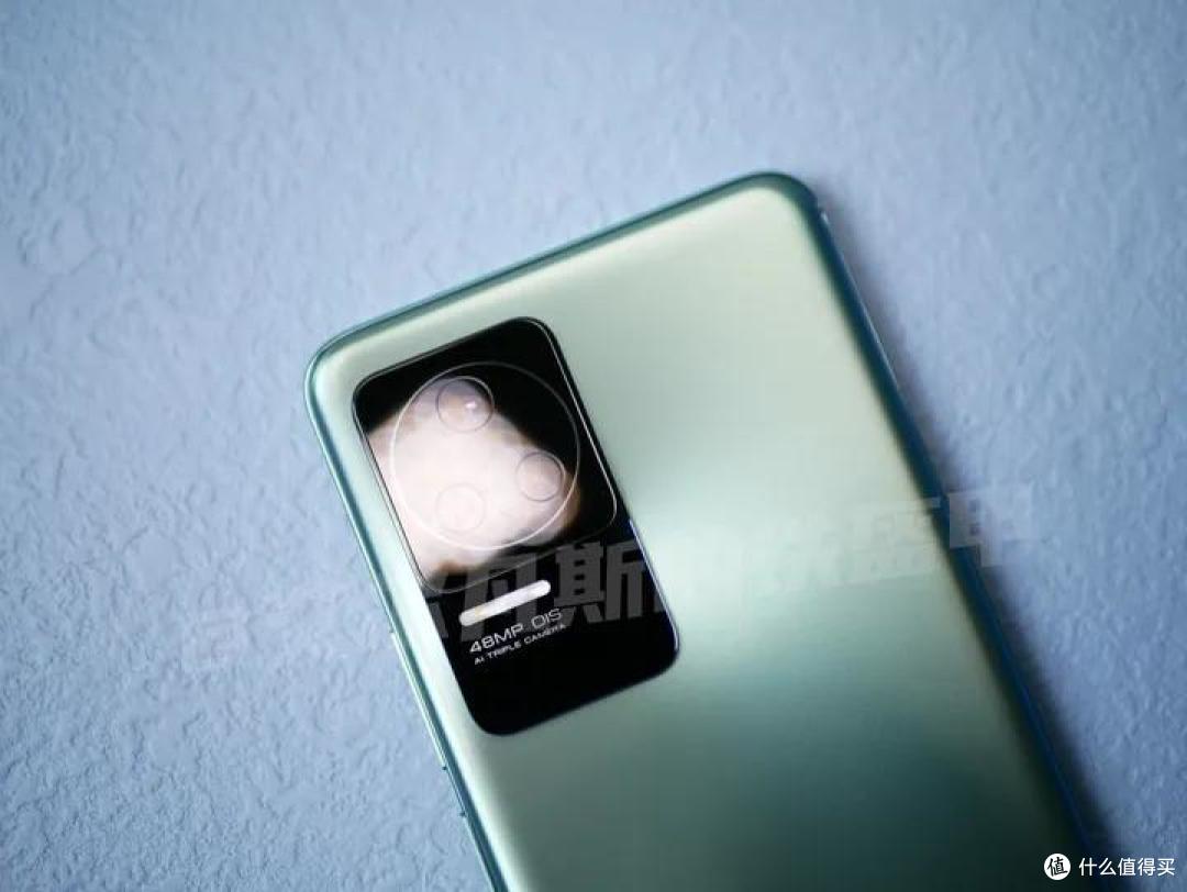 中端屏幕天花板？红米K50一个月体验！除了屏幕它还有什么？