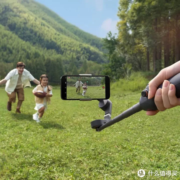 如何评价大疆最新推出的 DJI Osmo Mobile 6 手机云台？有哪些新的升级？