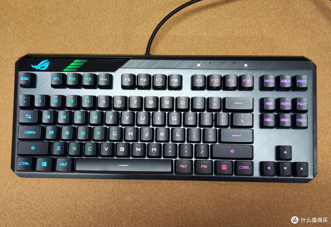 1599的rog龙骑士2分离式机械键盘上手体验及测评,rog龙骑士2值得买吗?