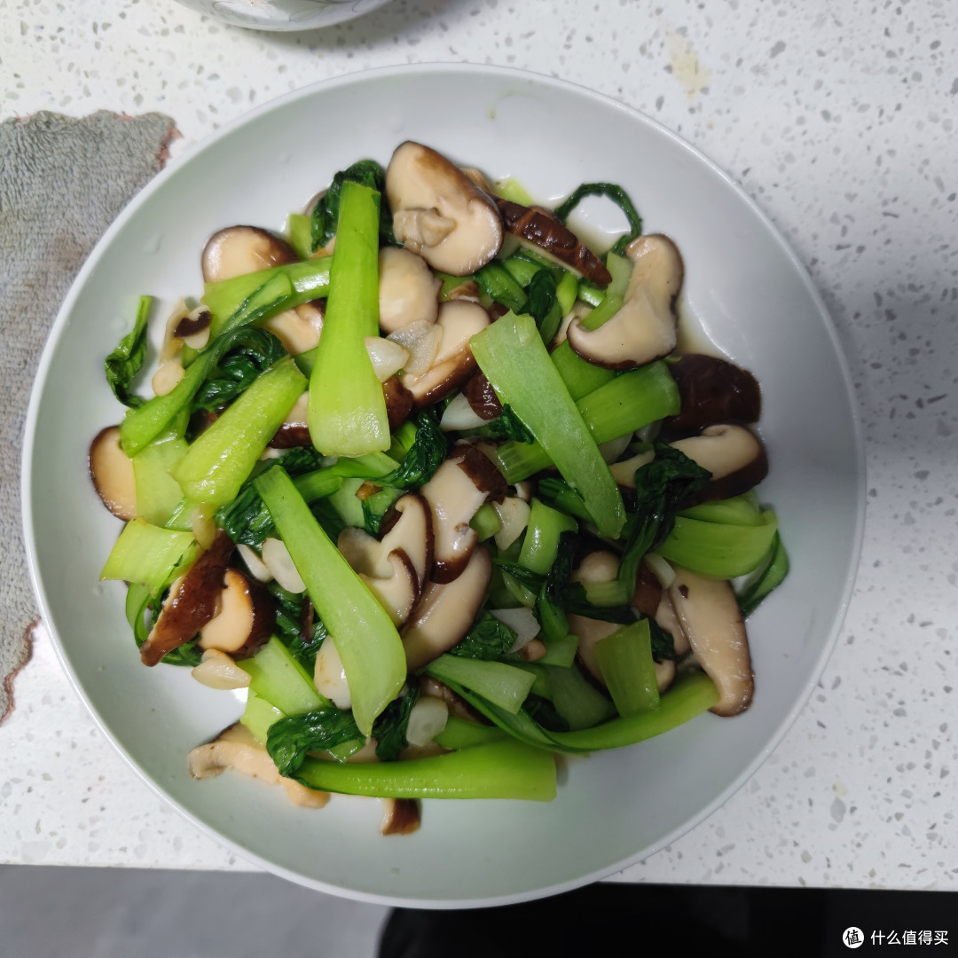 小刘的家常美食篇(三):香菇青菜