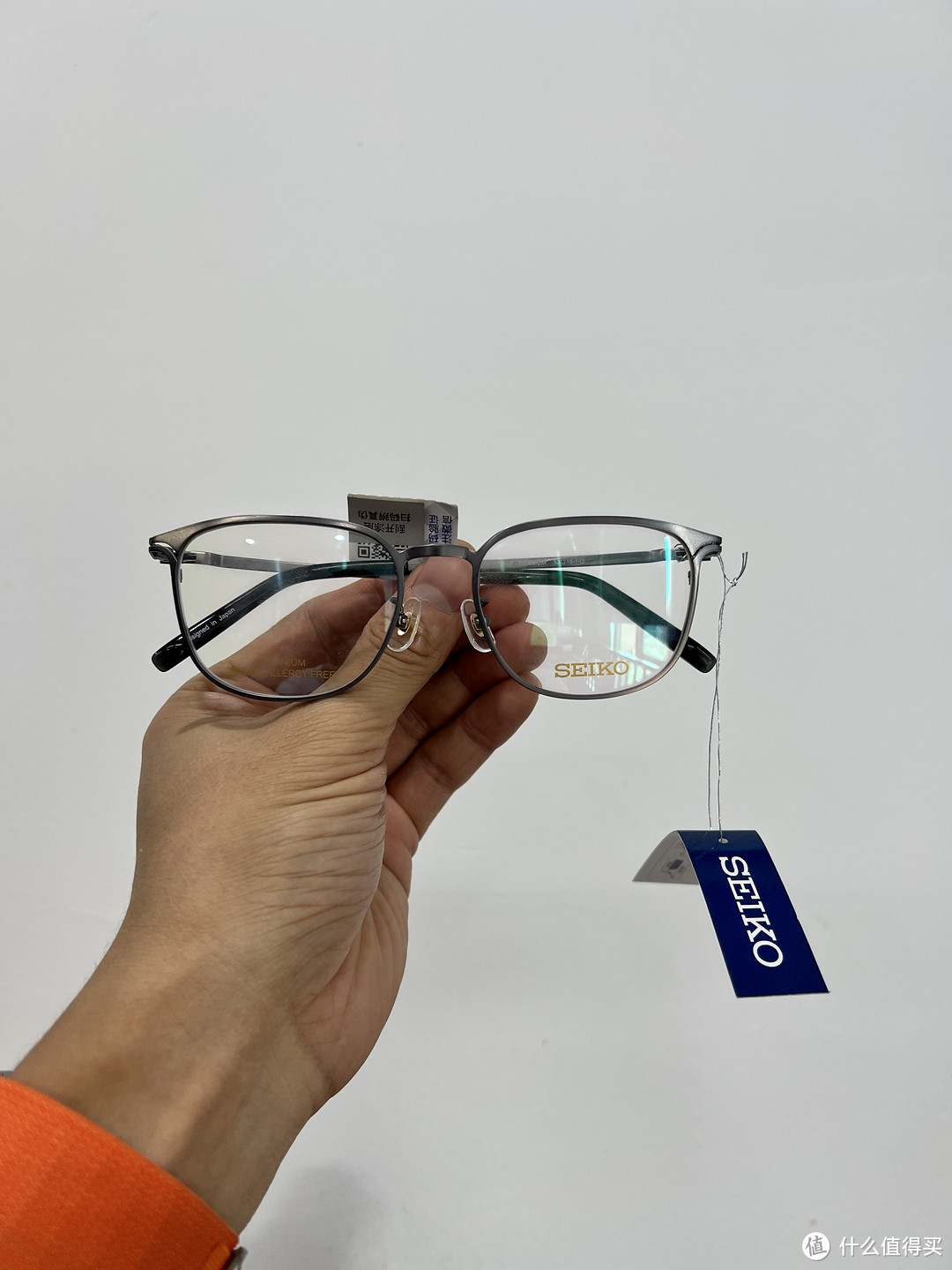 在拼多多我找到了喜欢的纯钛眼镜架——精工HY1701