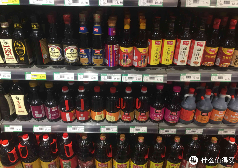 你是不是也被超市货架上琳琅满目的酱油选择搞得晕头转向呢？