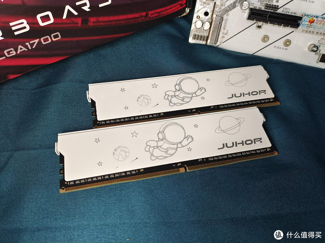 谁说B板不能带K？JUHOR玖合DDR4星耀系列内存条搭配华南金牌B760M-D4-B超频4100gear1