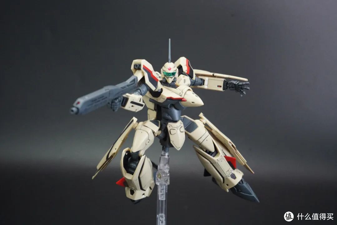 HG 1/100 超时空要塞PLUS YF-19开箱