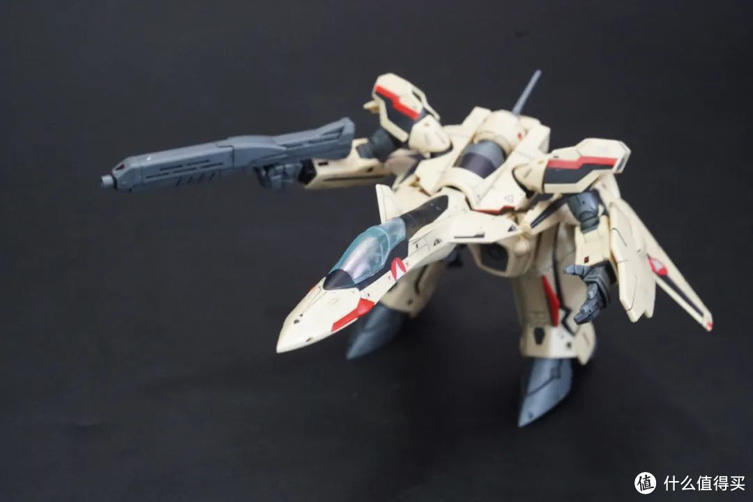 HG 1/100 超时空要塞PLUS YF-19开箱