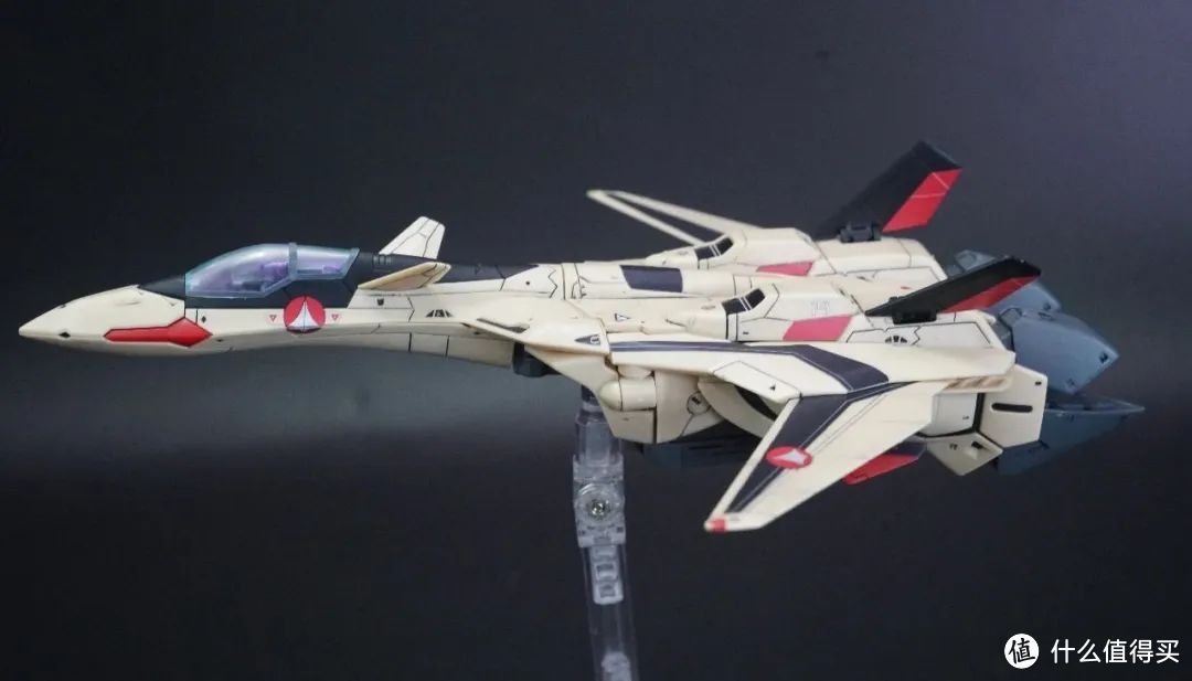 HG 1/100 超时空要塞PLUS YF-19开箱