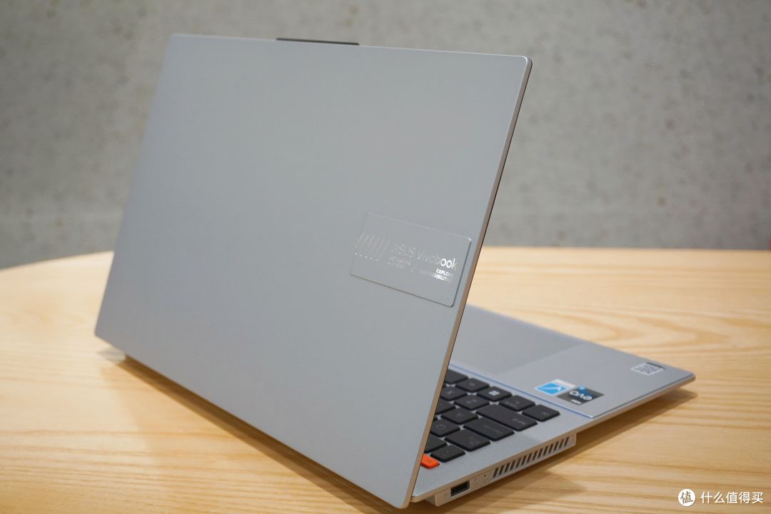 少见的轻薄大屏本,华硕无畏15i上手测评