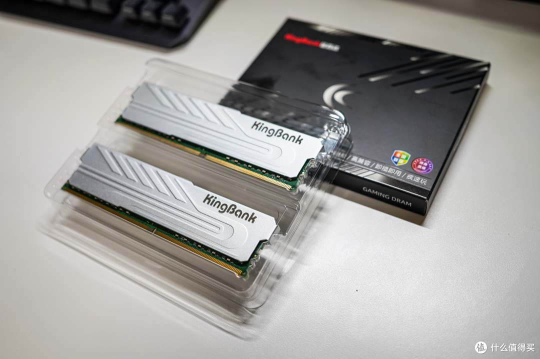 2023年的618依旧值得入手丨金百达银爵DDR4内存开箱与超频测试