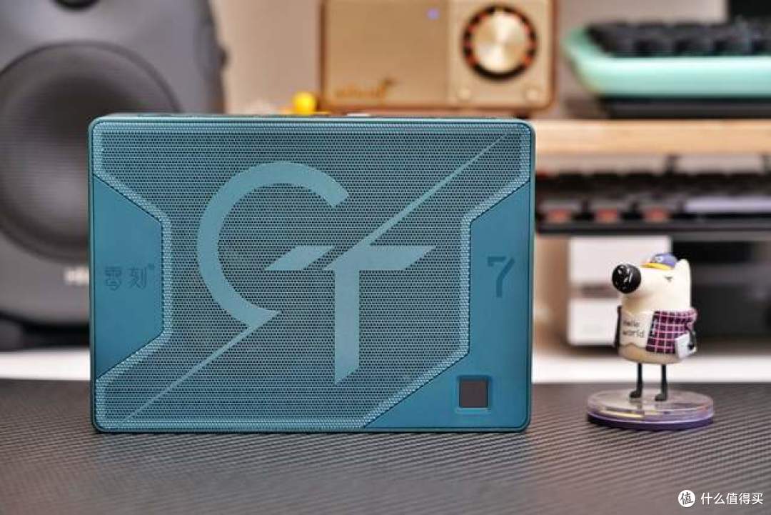 零刻GTR7迷你电脑主机分享:全面升级性能更强散热更稳扩展更好