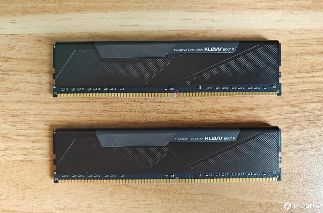超低价格,超高性能,绝对海力士原厂颗粒,入手KLEVV科赋雷霆BOLT DDR4内存玩超频