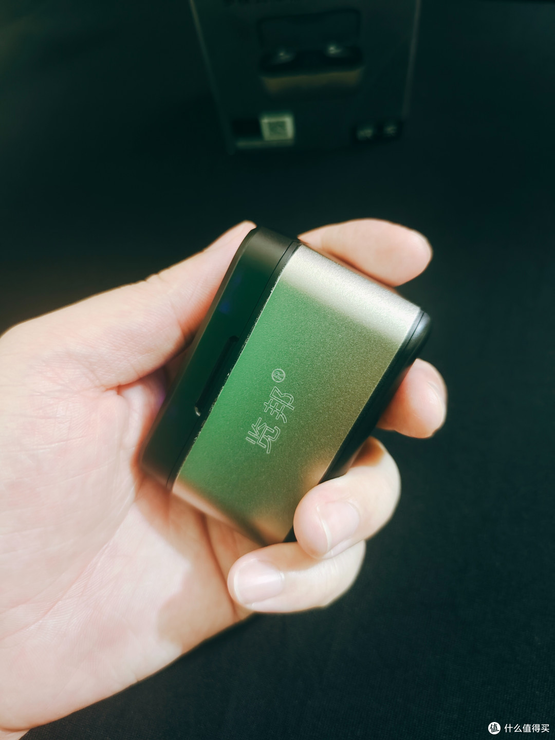 出场,即出众!览邦F9 FreeBuds Plus降噪耳机戴在耳机你会发现——美好,如此简单,心动,何止一面!