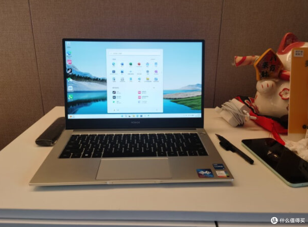大家觉得2022年的荣耀笔记本MagicBook X 15 还能用吗?