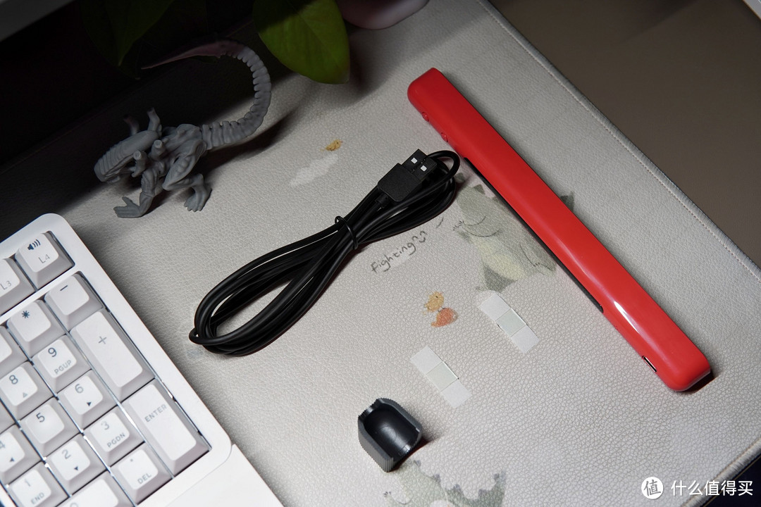​折腾桌面无尽时，看看我新添置的VFZ-小米有品双面拾音灯如何？