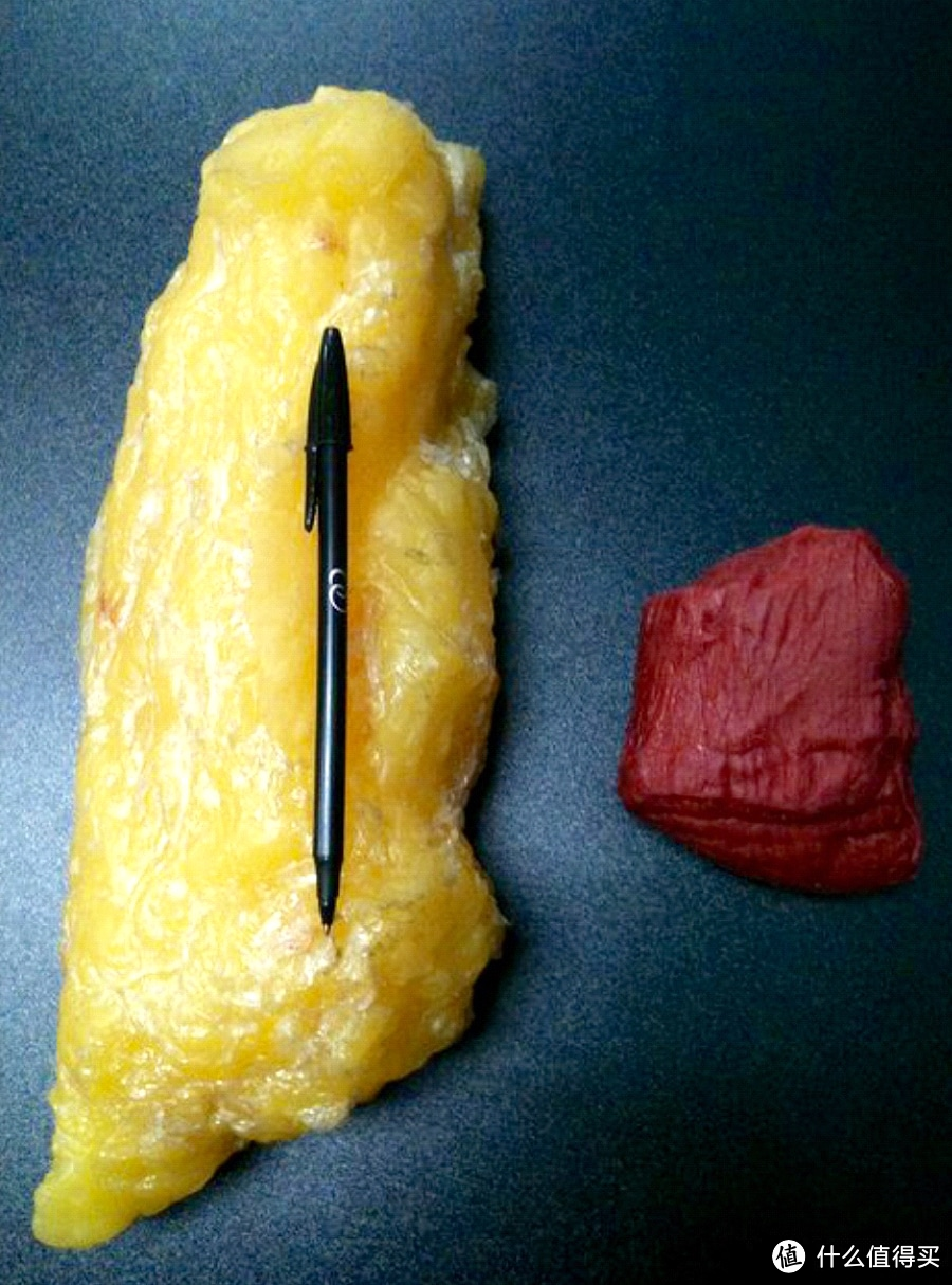 5磅（2.2公斤）脂肪和肌肉的体积对比图
