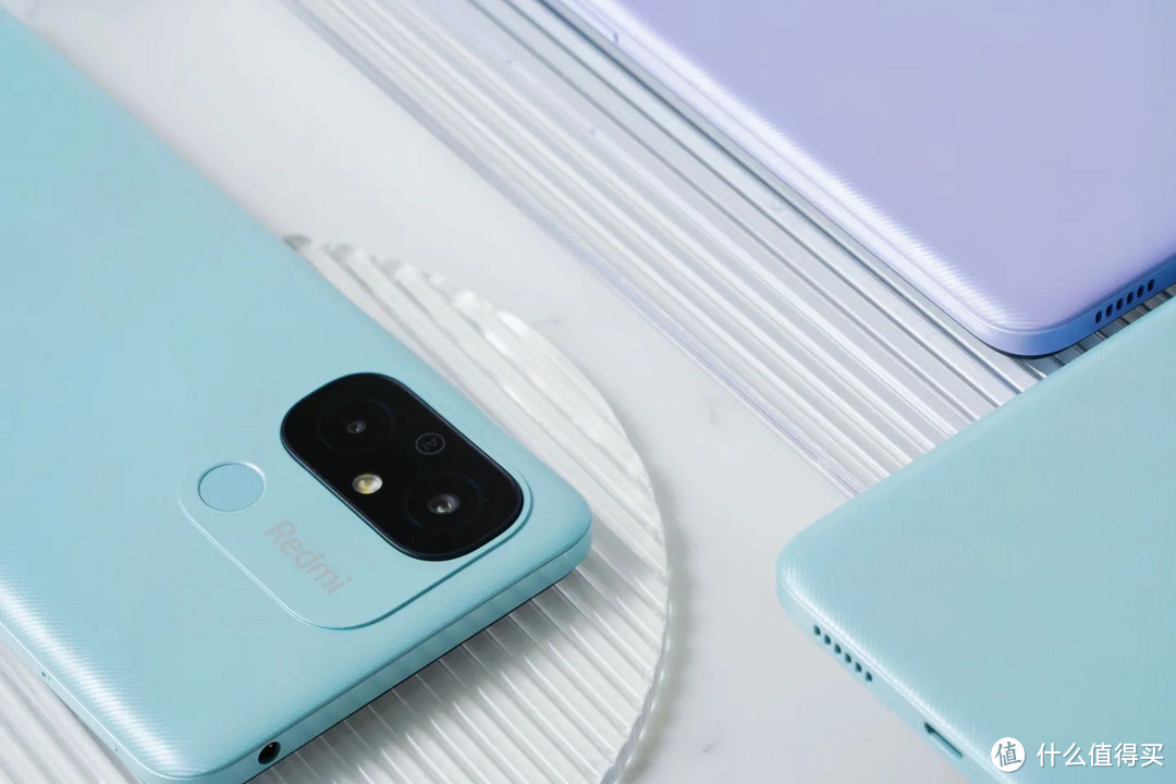 如何评价售价 699 元起的 Redmi 12C?