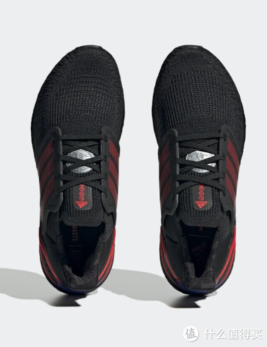 adidas阿迪达斯跑鞋：ULTRA BOOST 系列