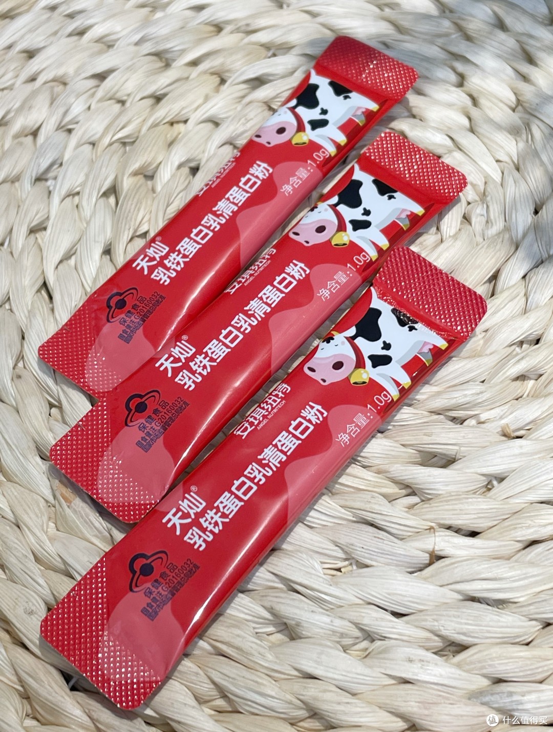 提前补充安琪纽特乳铁蛋白，应对换季感冒问题
