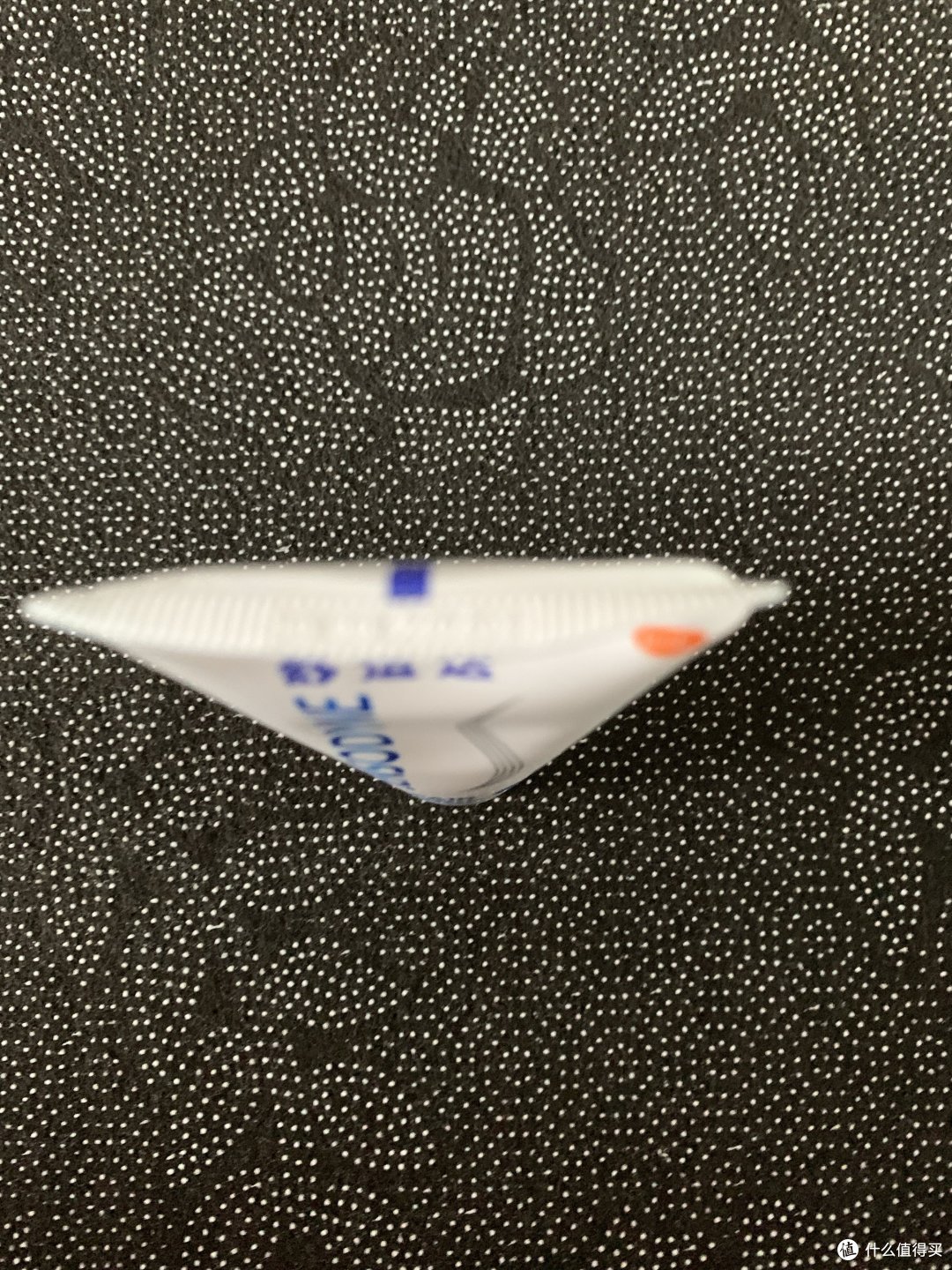 舒适达速效抗敏牙膏有两把刷子