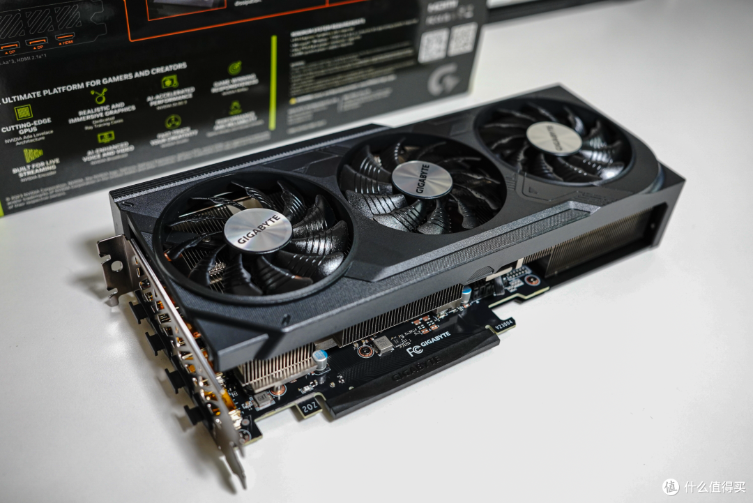 丐卡超频即可战旗舰型号丨公版RTX4070抄作业级新手实战教程