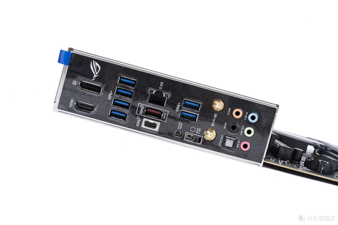 很黄很暴力，华硕 TUF GAMING GT502弹药库 装机展示