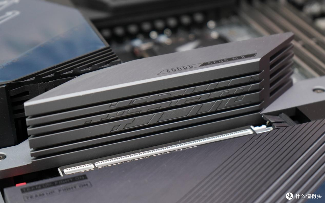 技嘉超级雕Z790 AORUS MASTER主板详细评测:为旗舰i9保驾护航