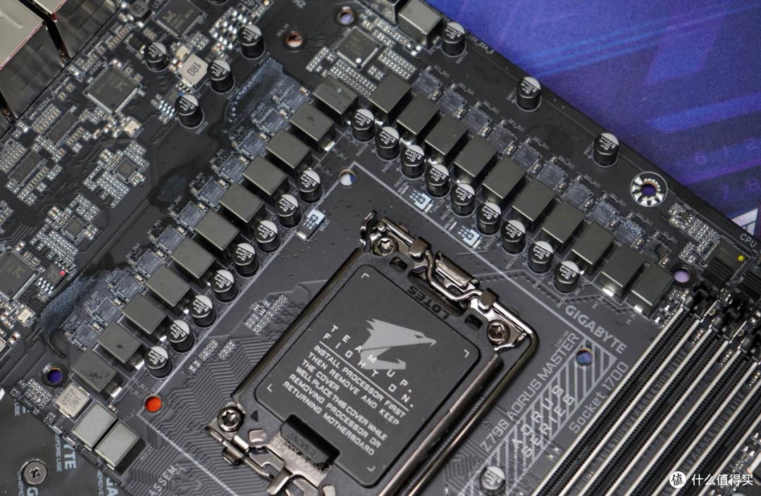 技嘉超级雕Z790 AORUS MASTER主板详细评测:为旗舰i9保驾护航
