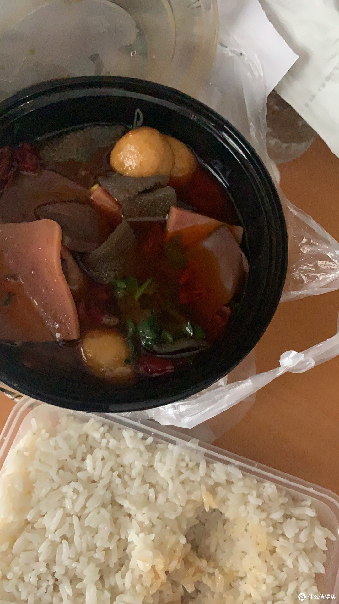 论我在学校都是吃的啥