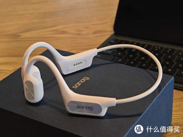 sanag塞那 A50S Pro Max，可以充当MP3的运动耳机