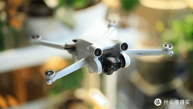 大疆黑科技再度袭来,249克的DJI Mini 3 Pro,老玩家体验过后一个字:香。