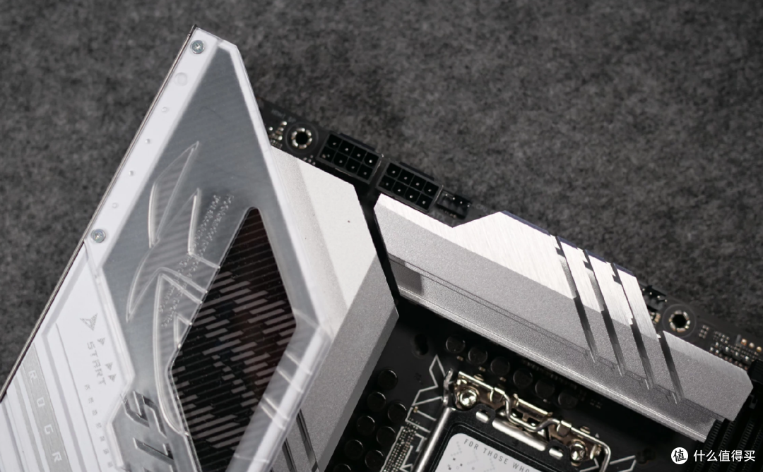不只是4K游戏,索泰RTX 4090 AI绘图体验