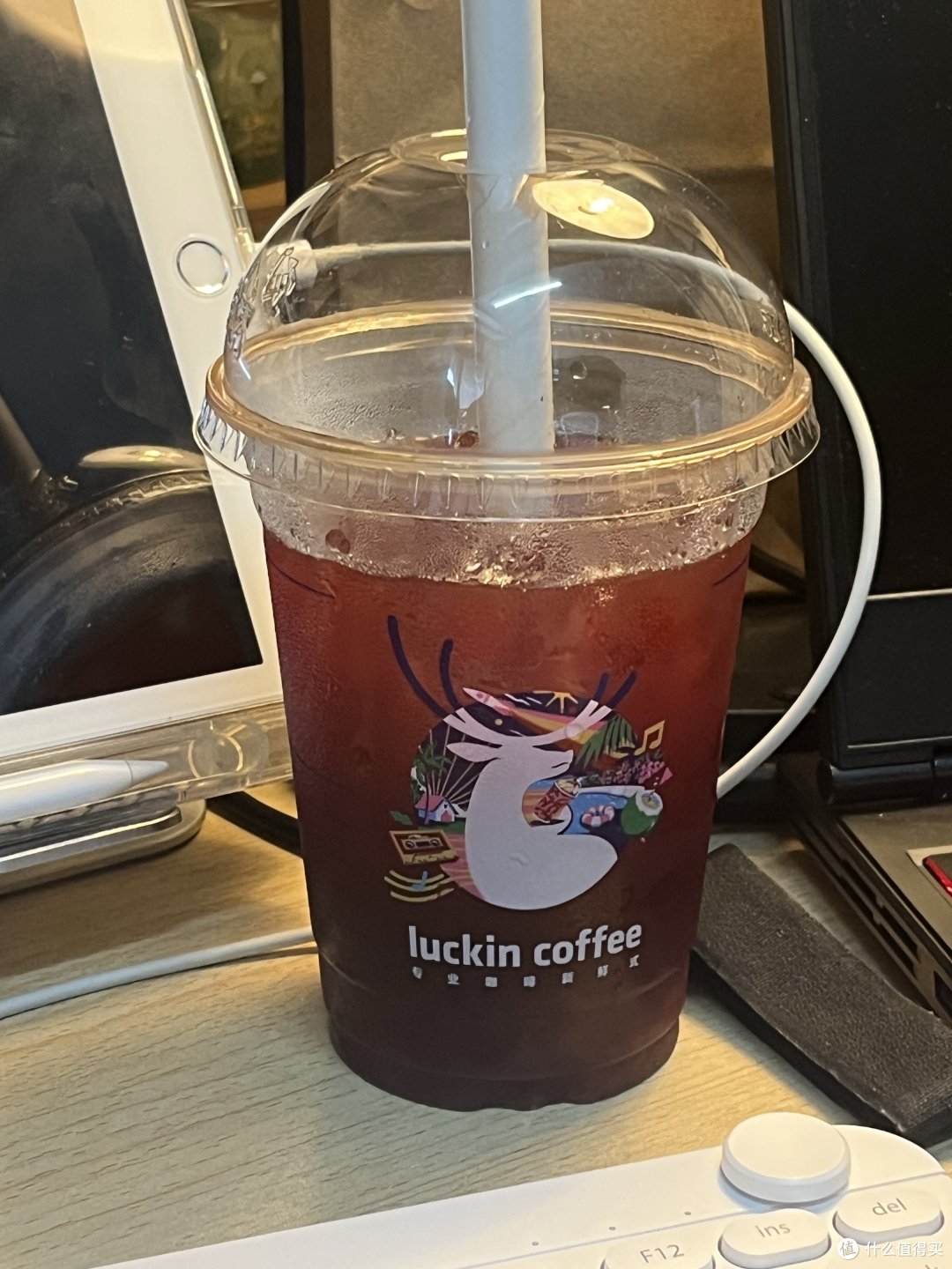 这杯葡萄🍇冰萃美式到底是谁爱喝啊😑