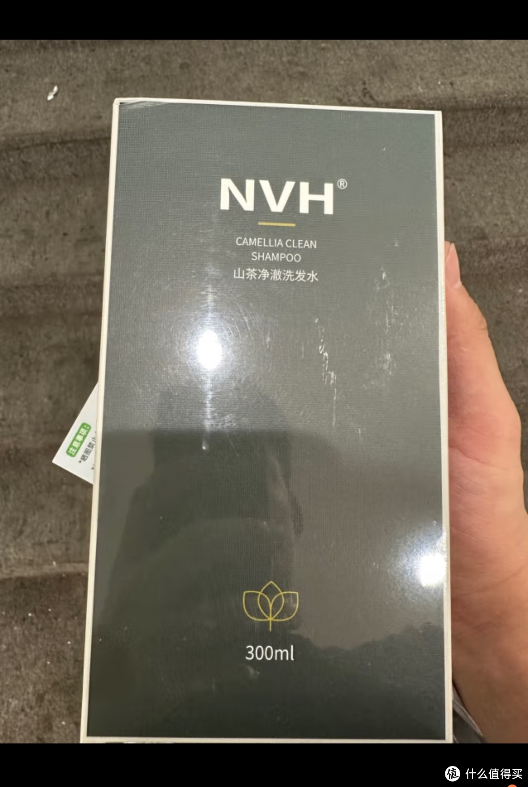 种草适合男性使用的NVH山茶净澈洗发水