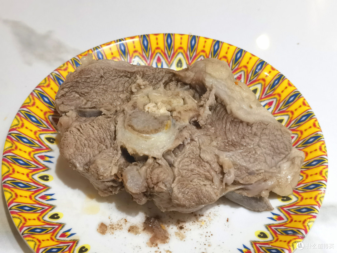 寻味新疆5⃣:喀什·褒贬不一的白公羊烤肉拉面店